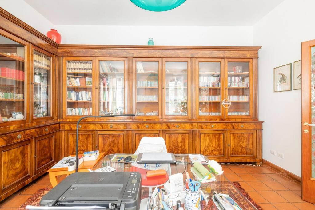 La Casa Di Marina Hotel Ferrara Bagian luar foto