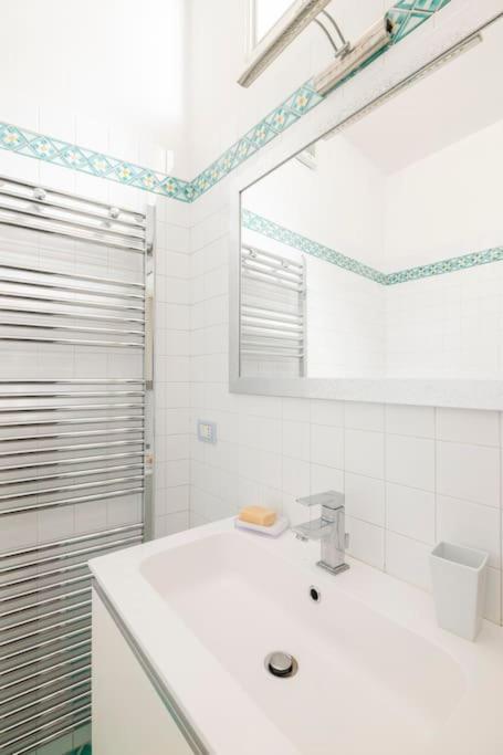 La Casa Di Marina Hotel Ferrara Bagian luar foto