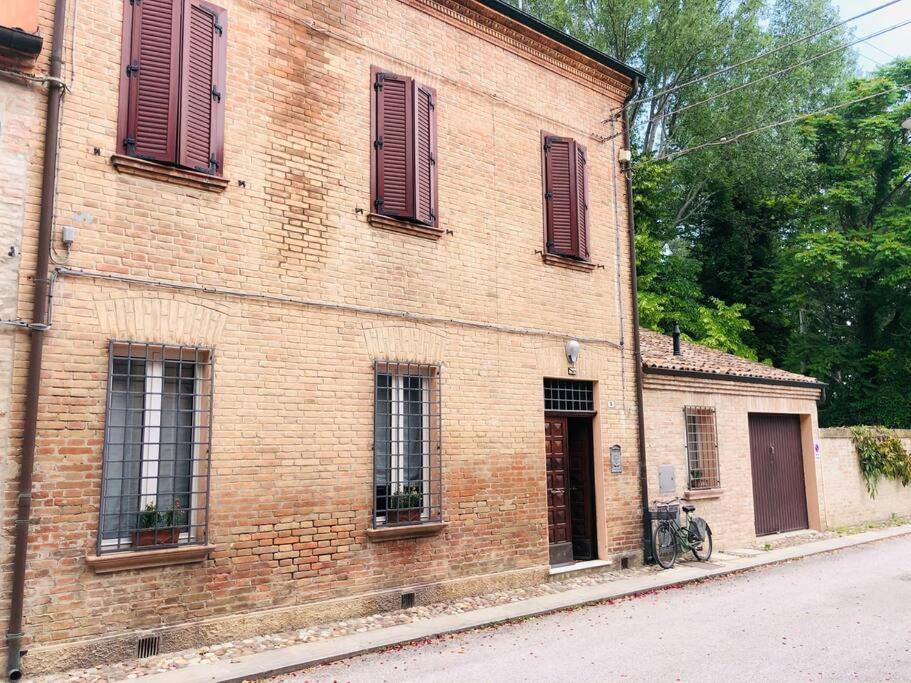 La Casa Di Marina Hotel Ferrara Bagian luar foto